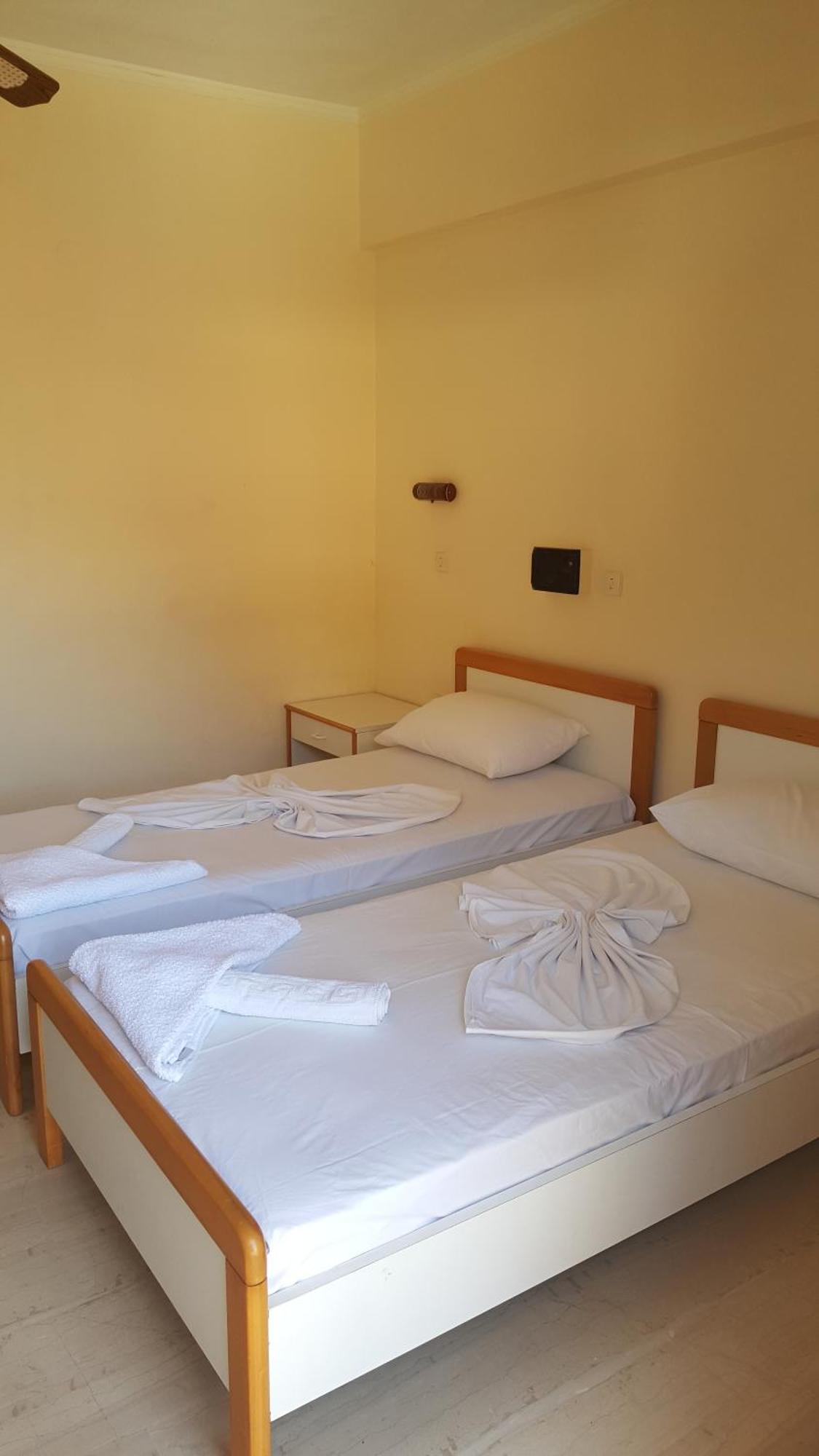 Moustakis Hotel Agia Efimia Екстериор снимка