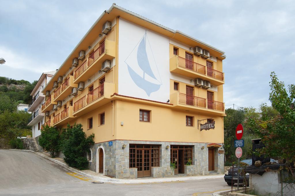 Moustakis Hotel Agia Efimia Стая снимка